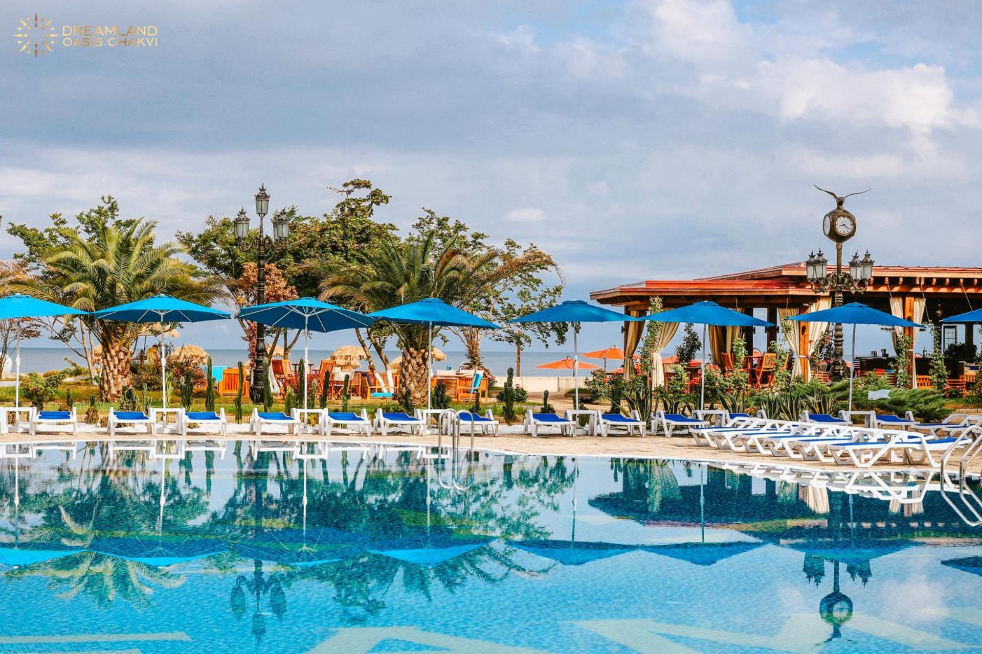 Dreamland Oasis Aparthotel Kobuleti Exterior foto